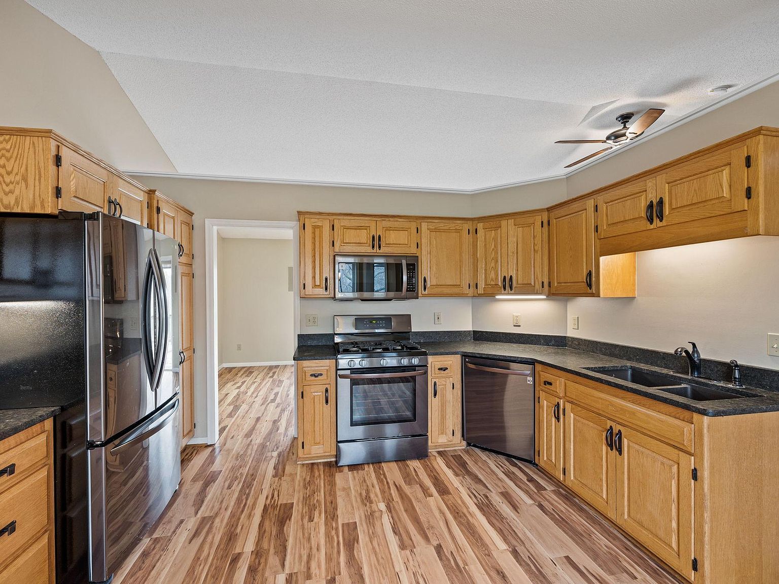 13473 91st Pl N, Maple Grove, MN 55369 Zillow