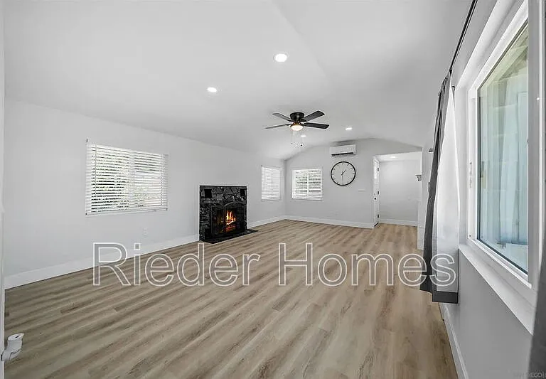 1730 Vista Del Valle Blvd #2 — Photo 1