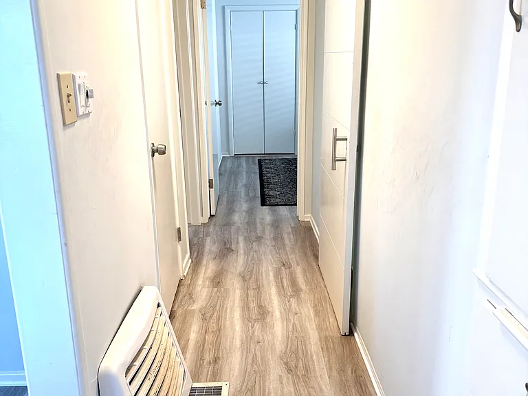 2301 N Poinsettia Ave — Photo 11