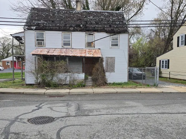 211 E Lake St, Middletown, DE 19709
