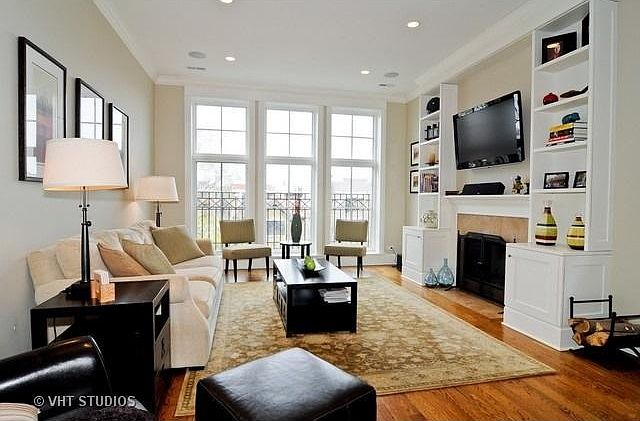 1st image of 4721 N Malden St APT 3N