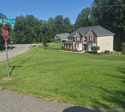 5th image of 1625 Maurham Ct