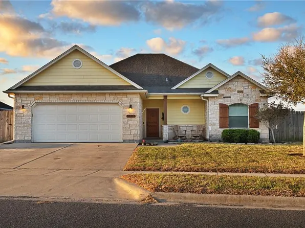10321 Hill Country Ln, Corpus Christi, TX 78410