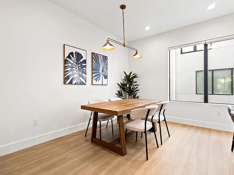 210 W Columbus Dr #3 — Photo 30