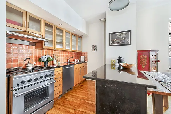 Sold by Corcoran | media 2