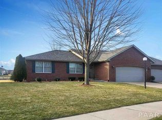 3514 Cattail Cv, Pekin, IL