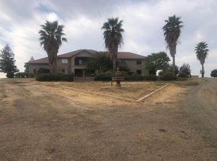 19515 Buchanan Hollow Rd, Le Grand, CA 95333