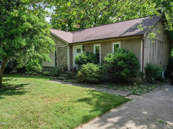 3401 La Follette Dr, Jeffersontown, KY 40299