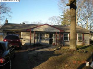 108 Lawrence Dr, Lanoka Harbor, NJ 08734