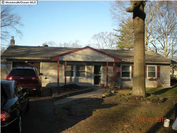 108 Lawrence Dr, Lanoka Harbor, NJ 08734