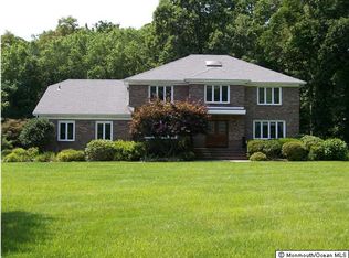 68 Devonshire Dr, Morganville, NJ 07751
