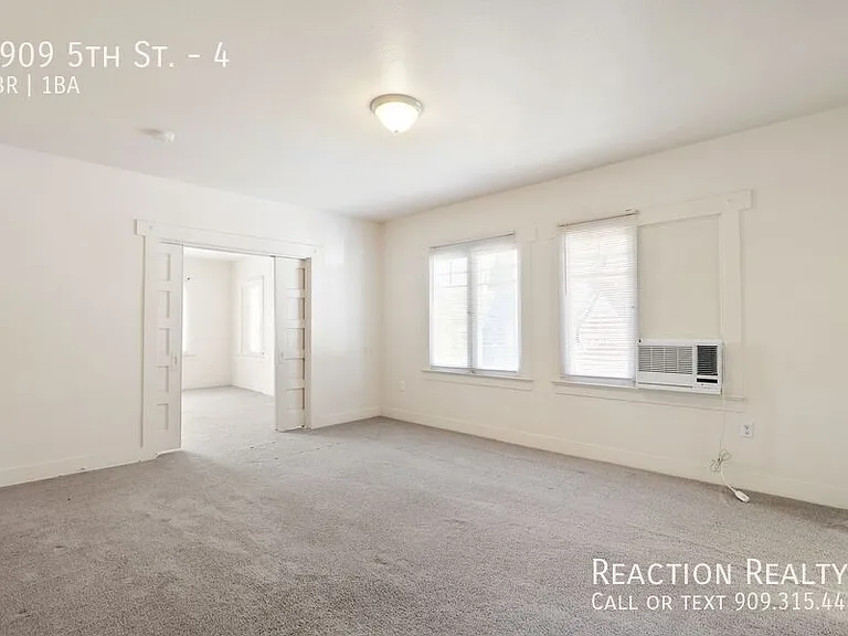 3909 5th St #4 — Photo 6