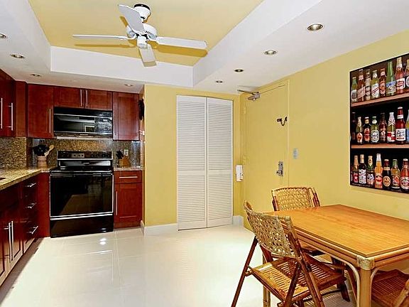 4th image of 3200 Port Royale Dr N APT 1511