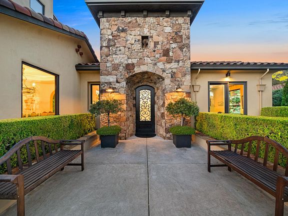 4th image of 5133 Oak Grove Ct