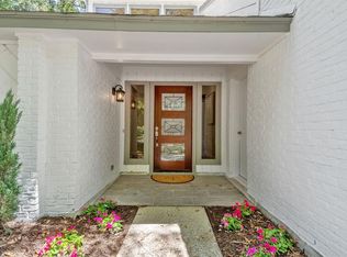 6 Muskmallow Ct, Spring, TX 77380