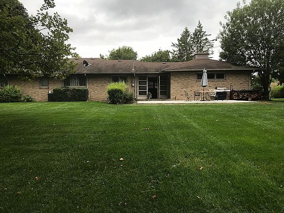 5th image of 3143 Midland Dr SE