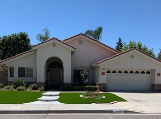 5609 W Los Altos Ave, Fresno, CA 93722