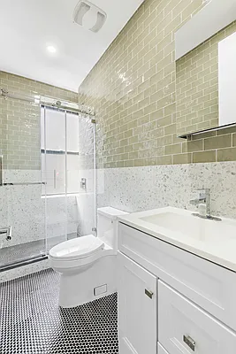 Rented by Blue Sky Management NY Inc | media 44