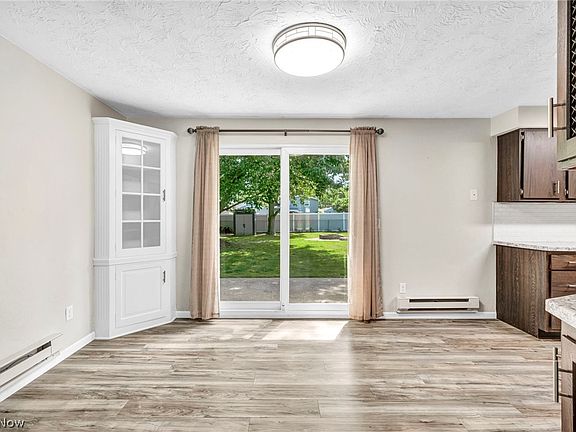 4th image of 6595 Allandale Dr