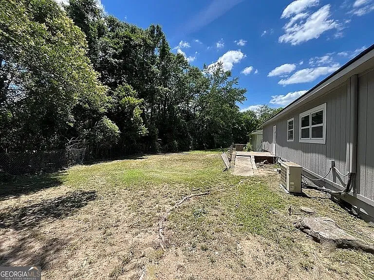 2844 Shamrock Ln — Photo 4