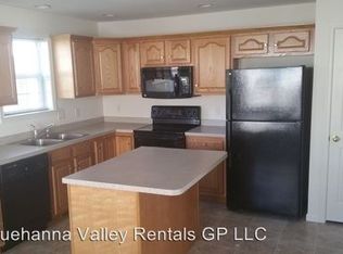 303 Mercury Dr, Mechanicsburg, PA 17050