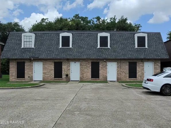 108 Country Ln, Lafayette, LA 70508