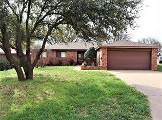 800 E 14th St, Sweetwater, TX 79556