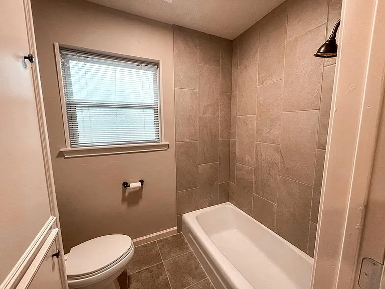 143 Jackrabbit Ln — Photo 12