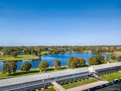 26955 Milford Rd UNIT 20, South Lyon, MI, 48178