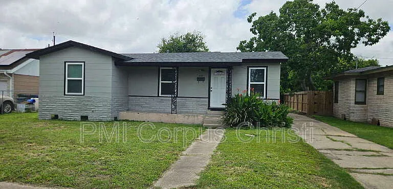 638 Sharon Dr — Photo 1