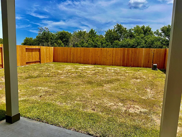730 Tejas Village Pkwy — Photo 18