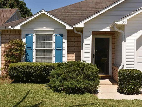 5th image of 304 Mirabelle Dr