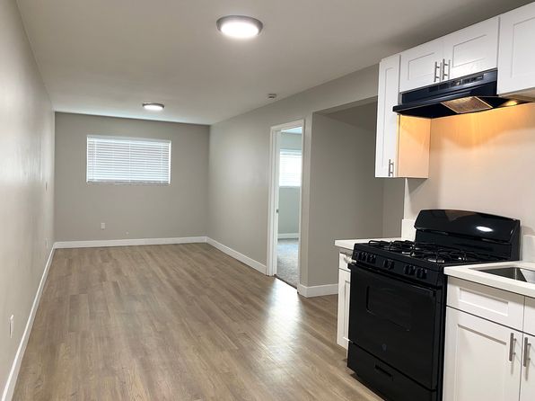 1234 E 18th St APT D