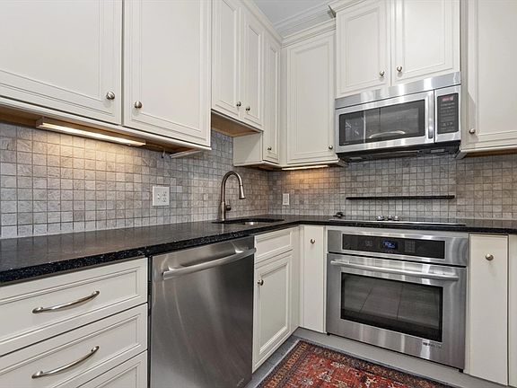 5th image of 280 Commonwealth Ave APT 108