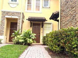 9323 SW 227th St UNIT 7, Cutler Bay, FL 33190