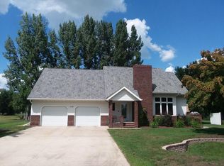 1712 50th Ave N, Moorhead, MN 56560