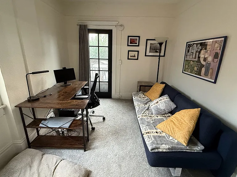 2073 N Emerson St — Photo 8