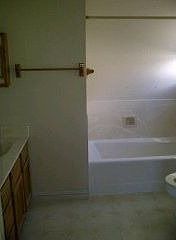 4th image of 825 Saint Francis Blvd