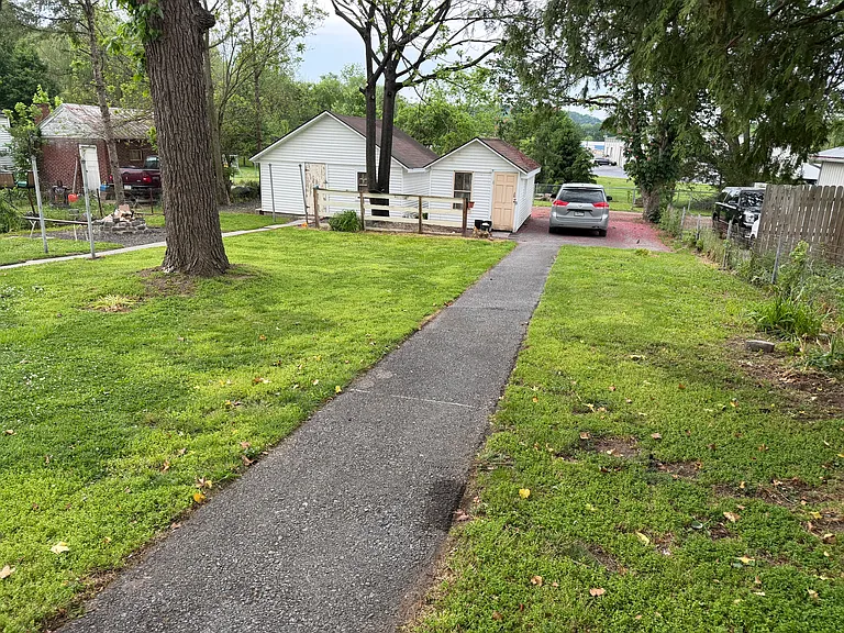 40 Montello Rd — Photo 21