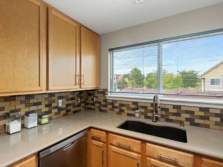 4635 Hahns Peak Dr #204 — Photo 5