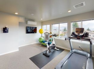 3632 Rucker Ave #201, Everett, WA 98201