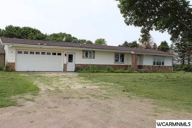 2nd image of 2090 70th St NE