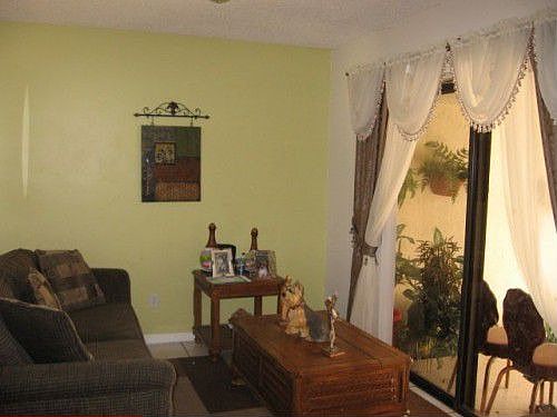4th image of 8227 S Coral Cir