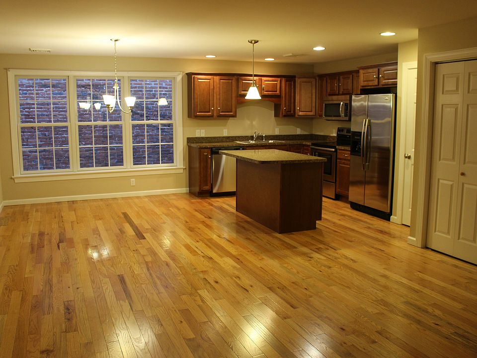 KITCHEN- DINING ROOM