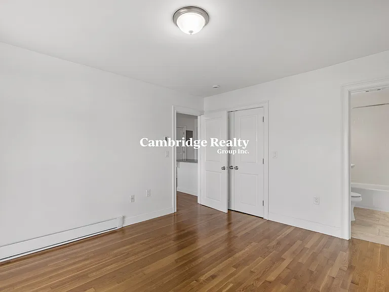 134 Summer St #5T — Photo 7