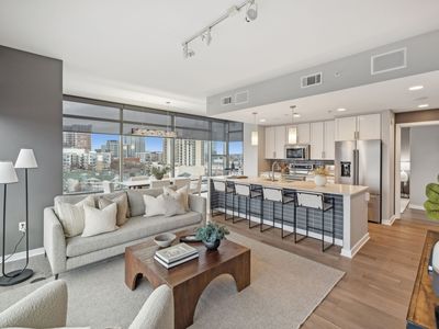 1212 Laurel St APT 813, Nashville, TN, 37203