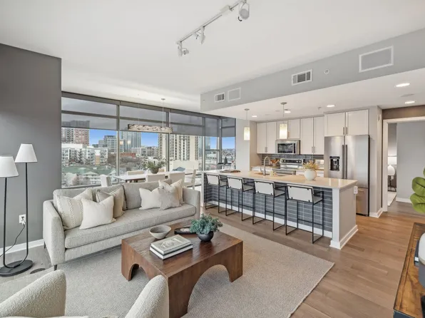 1212 Laurel St APT 813, Nashville, TN 37203