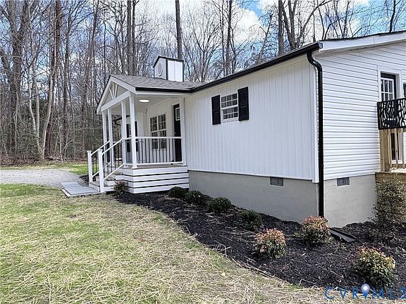 5th image of 12120 Norway Rd