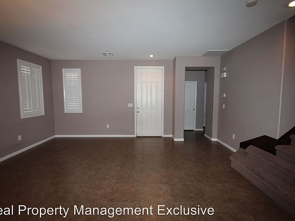 4th image of 10141 Chestnut Wood Ave