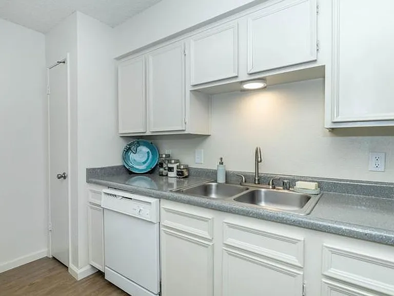 Sage Stone Apartments — Photo 61